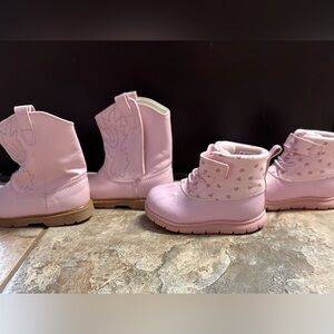 Baby girls snow boot & cowgirl boot size 4